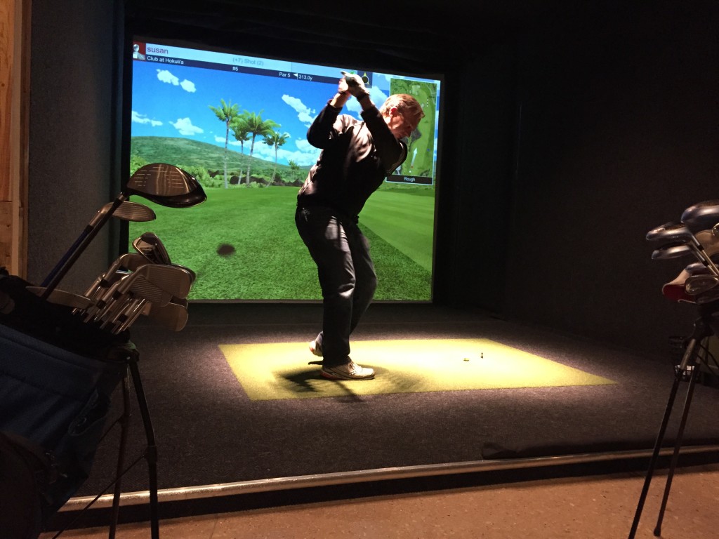 halfwayhousegolf9 Halfway House Indoor Golf